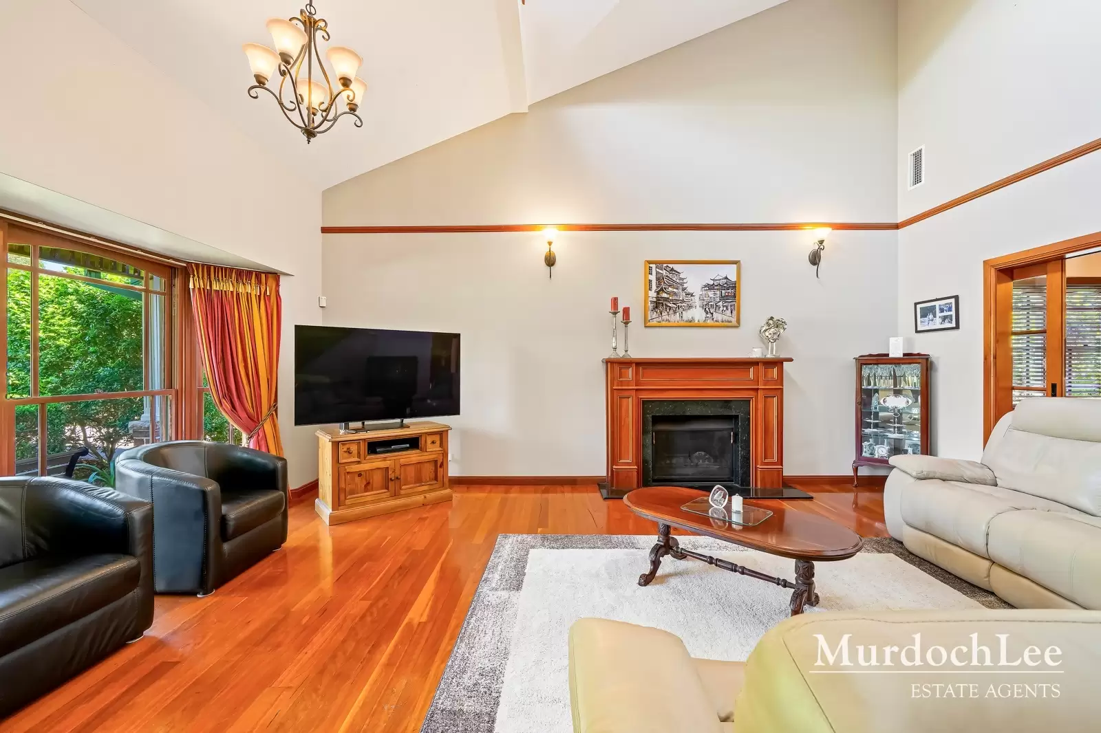 47 Gindurra Avenue, Castle Hill For Sale by Murdoch Lee Estate Agents - image 2