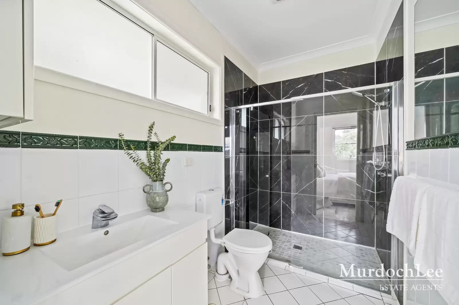 19 Tanbark Place, Dural Auction by Murdoch Lee Estate Agents - image 33