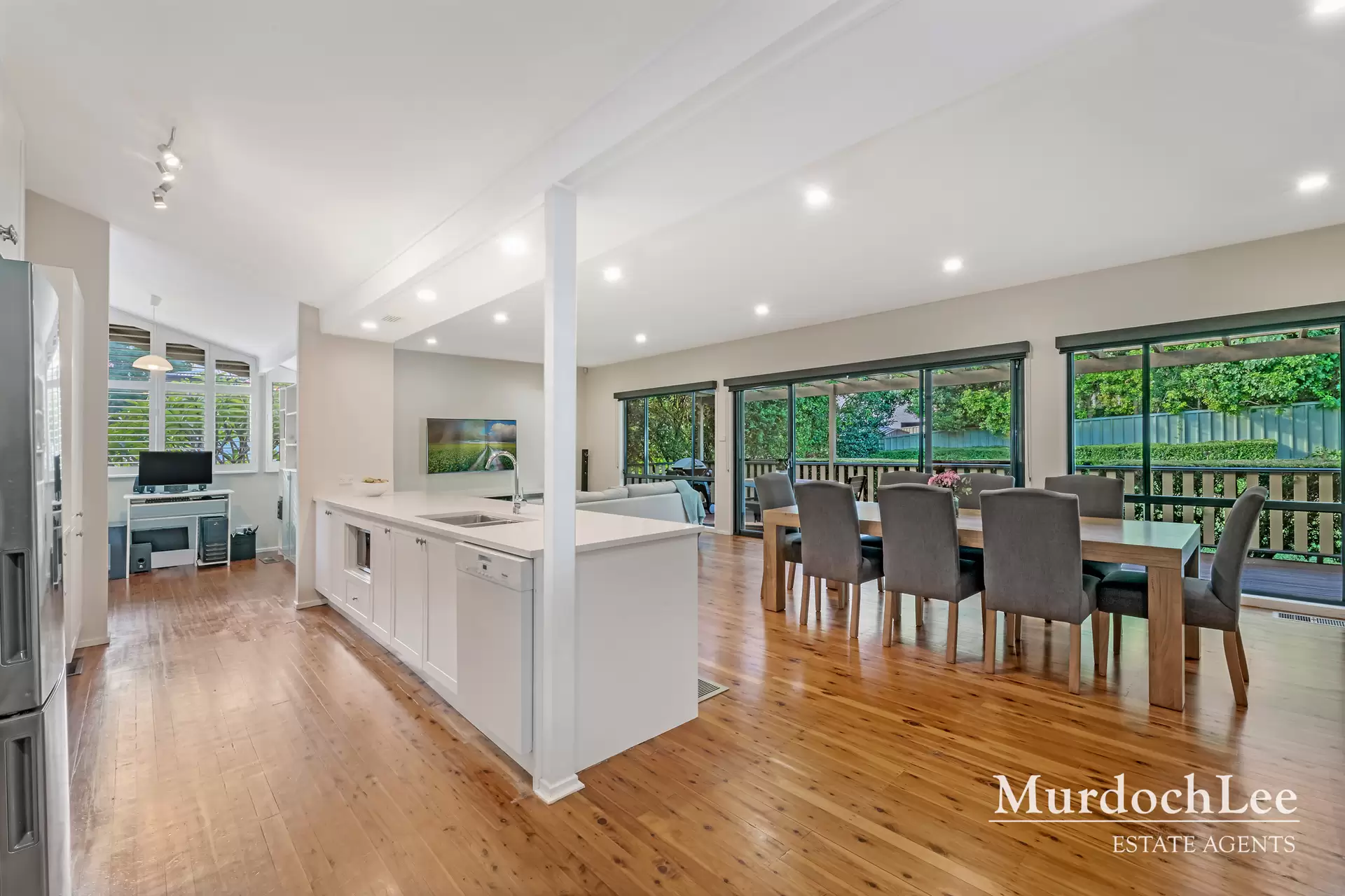 4 Brunette Drive, Castle Hill For Sale by Murdoch Lee Estate Agents - image 7