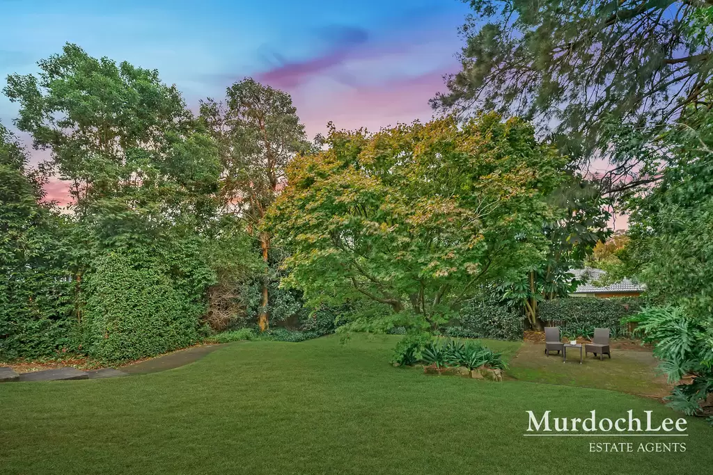 12 Lisa Crescent, Castle Hill For Sale by Murdoch Lee Estate Agents