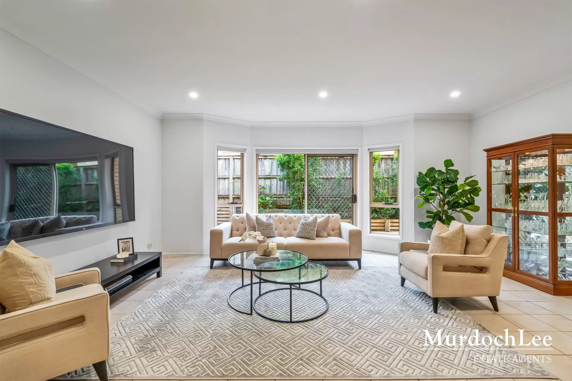 14a Grovewood Place, Castle Hill For Sale by Murdoch Lee Estate Agents - image 2