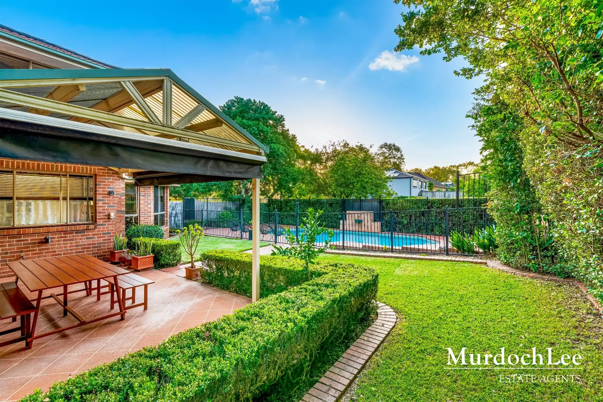 27 Sanctuary Drive, Beaumont Hills For Sale by Murdoch Lee Estate Agents - image 3