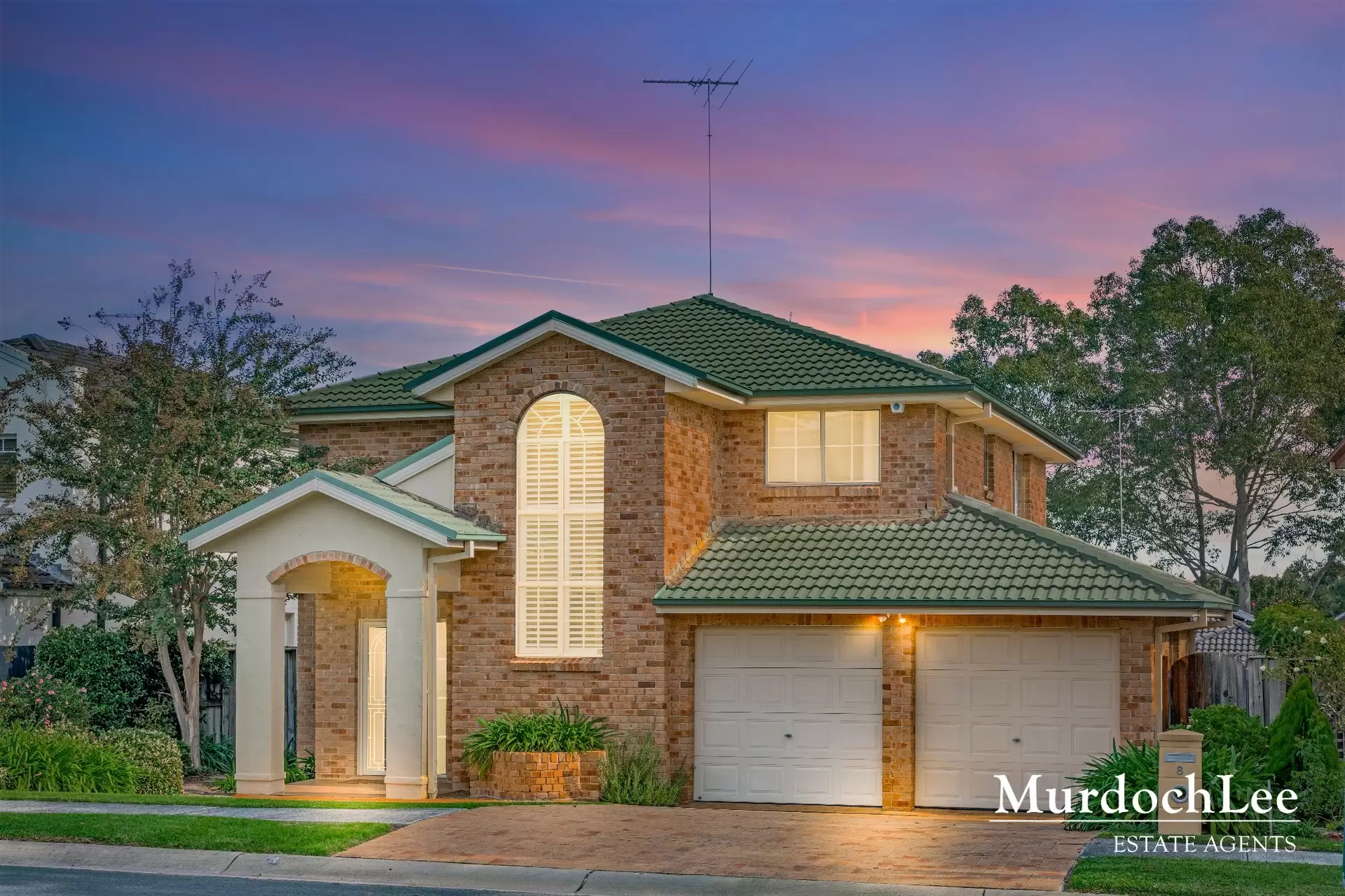 8 Morgan Place, Beaumont Hills For Sale by Murdoch Lee Estate Agents - image 2
