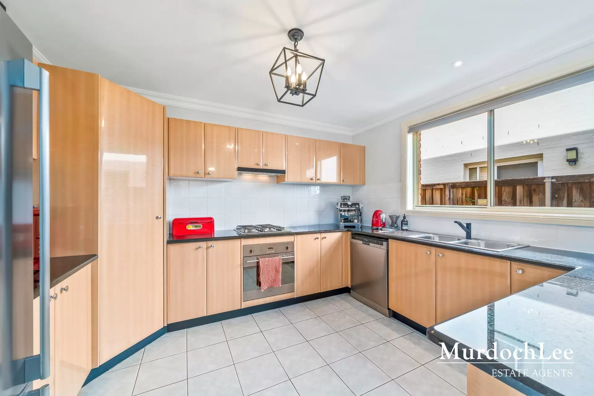 8 Morgan Place, Beaumont Hills For Sale by Murdoch Lee Estate Agents - image 7