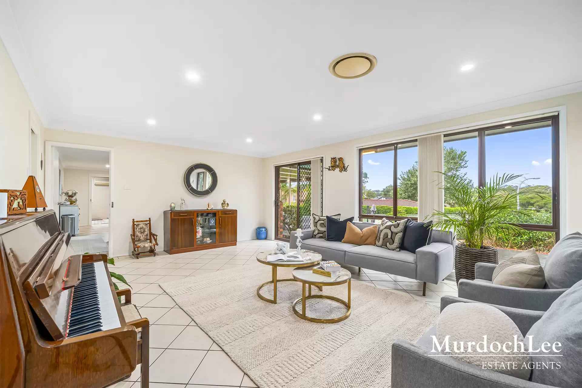 12 Tyne Close, Baulkham Hills For Sale by Murdoch Lee Estate Agents - image 2