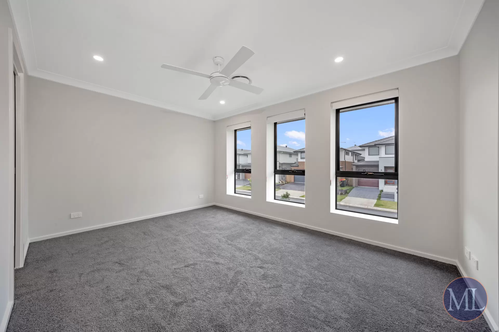 5 Gulgong Crescent, Rouse Hill For Lease by Murdoch Lee Estate Agents - image 4