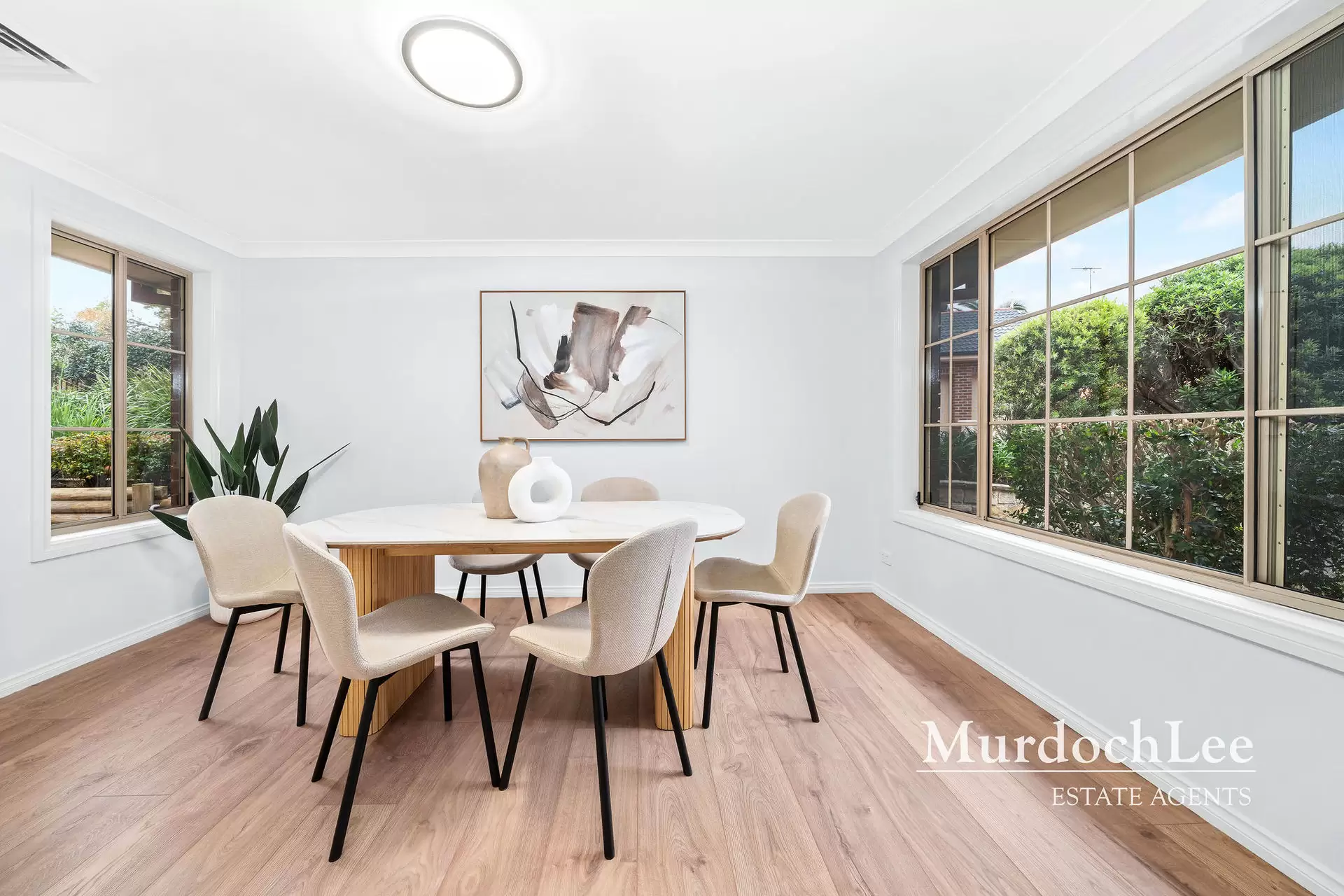 5 Harcourt Close, Castle Hill For Sale by Murdoch Lee Estate Agents - image 8