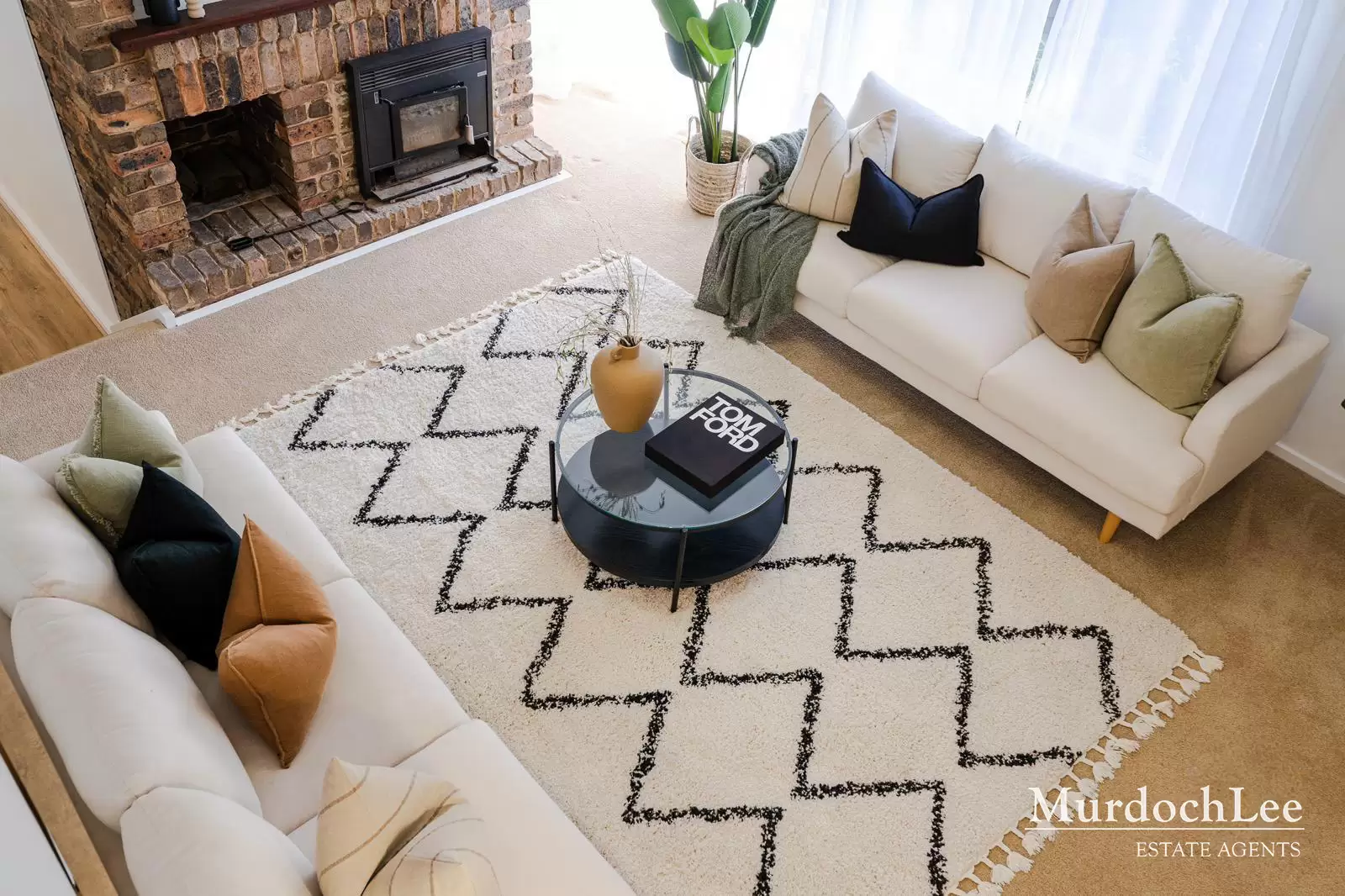 18 First Farm Drive, Castle Hill For Sale by Murdoch Lee Estate Agents - image 3
