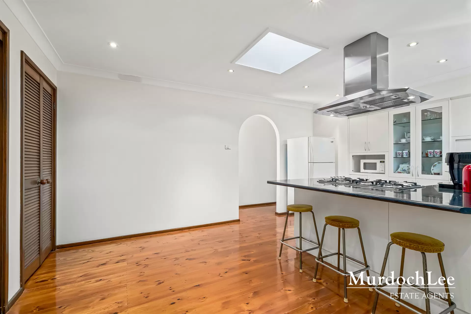 60 Macquarie Drive, Cherrybrook For Sale by Murdoch Lee Estate Agents - image 9