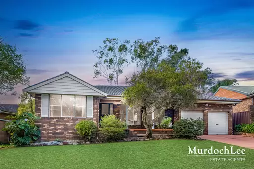 60 Macquarie Drive, Cherrybrook For Sale by Murdoch Lee Estate Agents