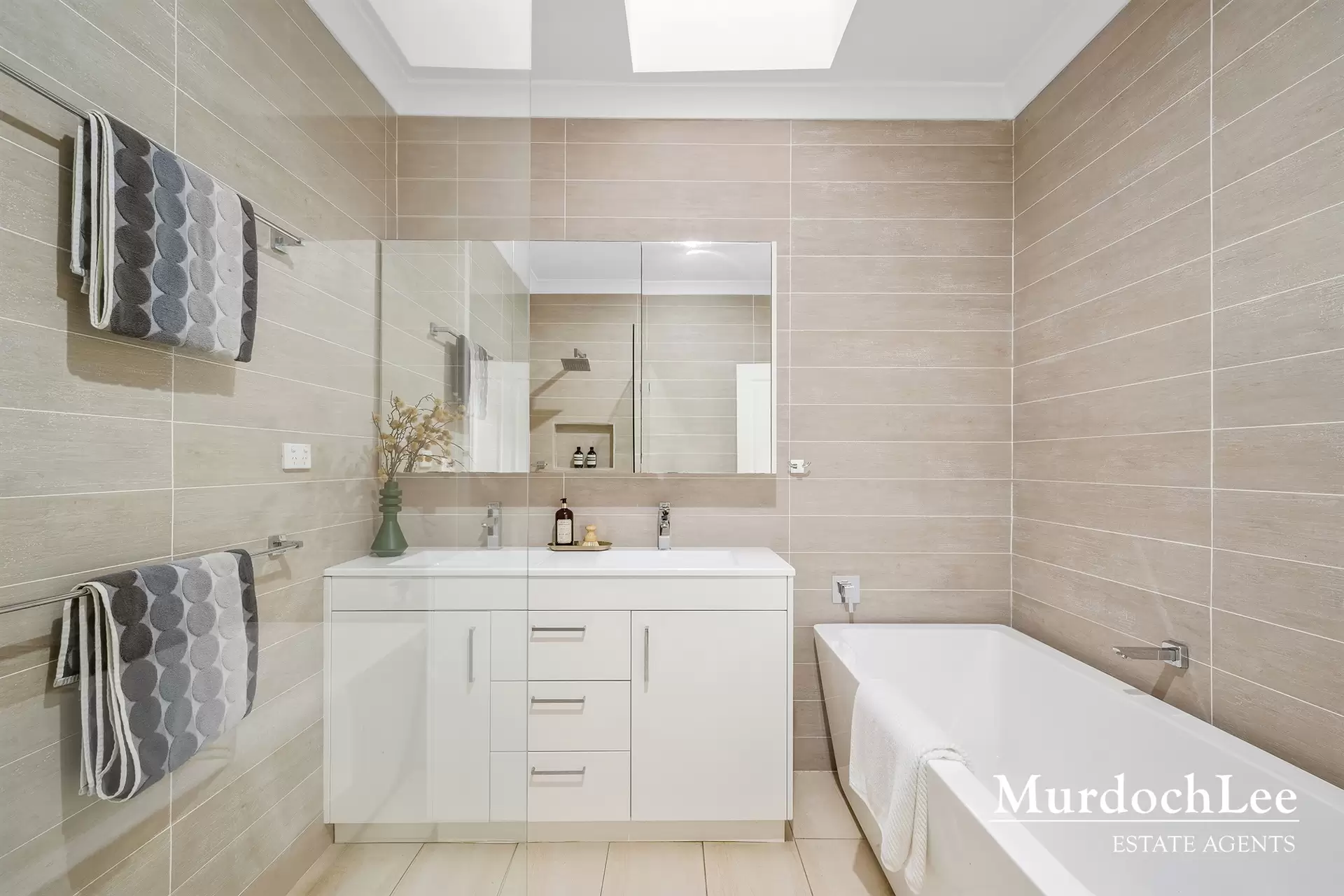 10 Ackling Street, Baulkham Hills Auction by Murdoch Lee Estate Agents - image 21